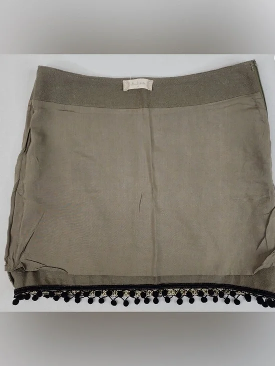 Altar'd State Embroidered BOHO Mini Skirt Olive Green Size Med Floral Colorful - Picture 5 of 8